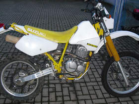 Suzuki DR 350 S