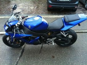 Yamaha R1