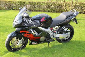Honda CBR 600F PC35