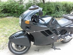 BMW K1