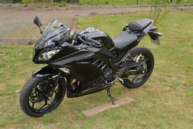 Kawasaki Ninja 300 ABS FAST NEU!!!