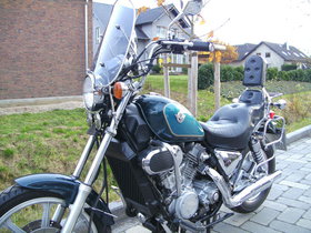 Kawasaki VN 750