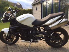 Triumph Street Triple