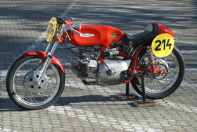 Aermacchi-Harley Davidson Renn-Eigenbau