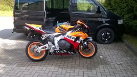 Honda cbr 1000 repsol