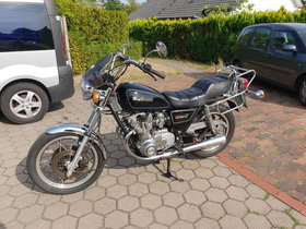 Suzuki GS 550L