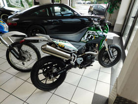 LUXXON K-Sport  Supermoto Motard 125