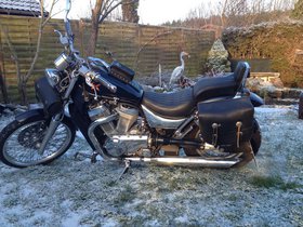 Suzuki Intruder