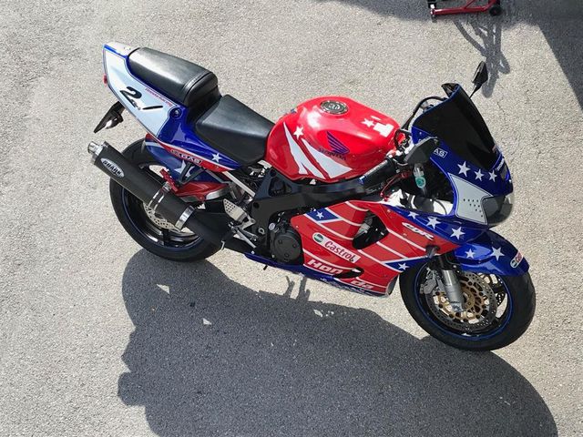 Honda cbr 919 fireblade