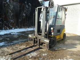 Gabelstapler  Dan Truck 8000