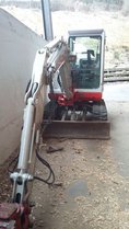 Takeuchi Tb 135