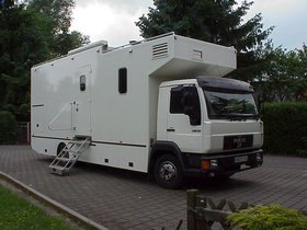 MAN l 2000