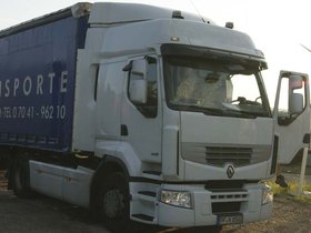 Renault Premium 460