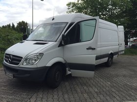 Mercedes-Benz Sprinter 313