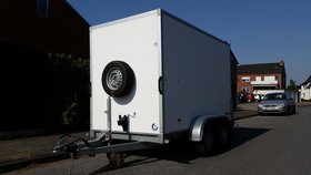 Hapert Kofferanhänger, 2 Achsen, 2000 Kg, TOP ZUSTAND. Neuwertig