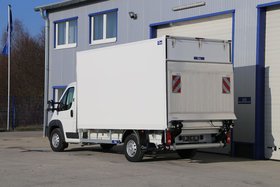 Blyss TIEFKÜHL-KOFFER 410X210X210 LADEBORDWAND