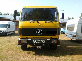 Mercedes-Benz 1628