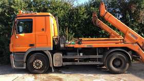 Mercedes-Benz Und Renault Paket