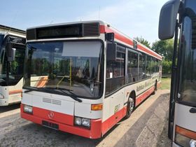 MERCEDES-BENZ O 405