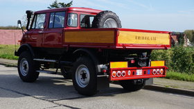 Mercedes-Benz 416 Doka