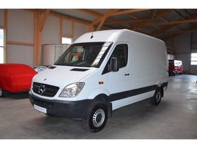 MERCEDES-BENZ Sprinter 315 CDI 4x4 Allrad mittel/hoch