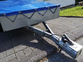 Stema B 6075