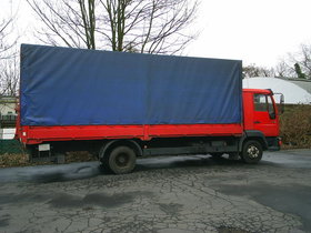 MAN 7,5 to geschlossener Kasten mit Ladebordwand Typ BC110S und Hebebühne