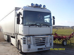 Renault Magnum DXi 500