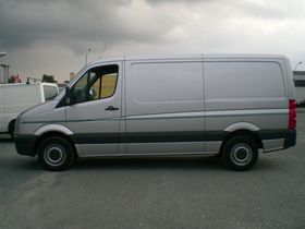 VW Crafter 35 2.5TDI 100kW MR Klima