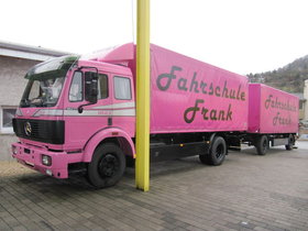 LKW mit Fahrschulausstattung