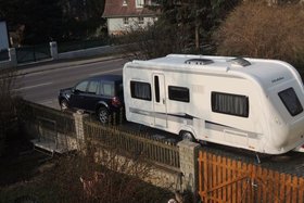 Verkaufe neuwertigen Hobby Excellent 495 UL (Einzelbetten) samt Zubehör