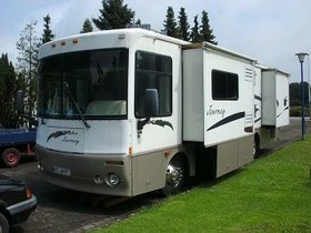 Winnebago Journey 32TD