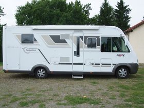Pilote Explorateur Diamond Edition 743 LCE - MB Sprinter 319