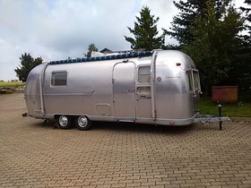 Airstream Land Yacht
