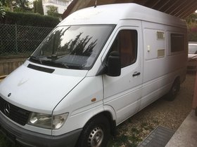 Mercedes-Benz Sprinter 210D
